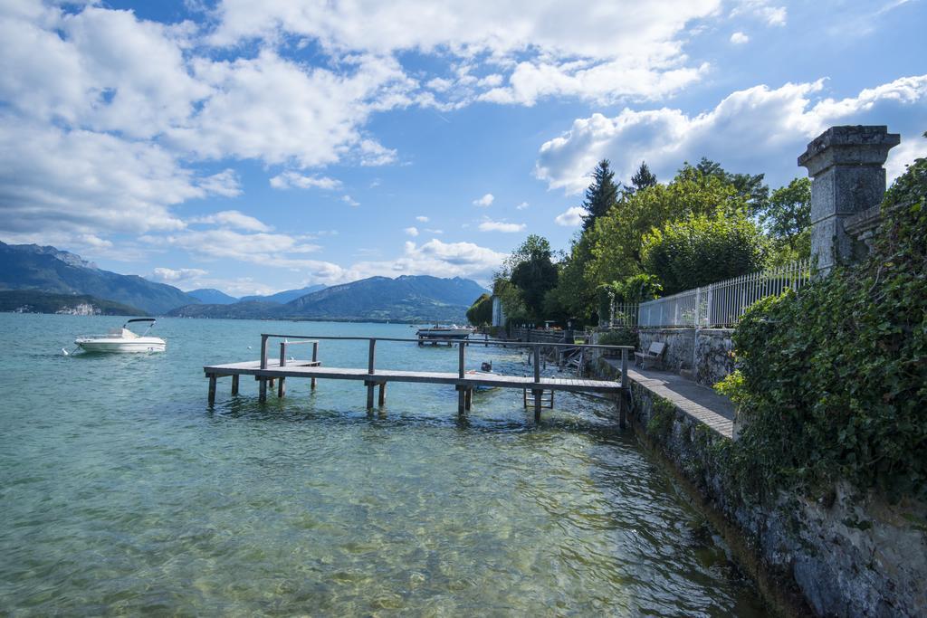 Campanile Annecy Centre - Gare Hotel Exterior photo