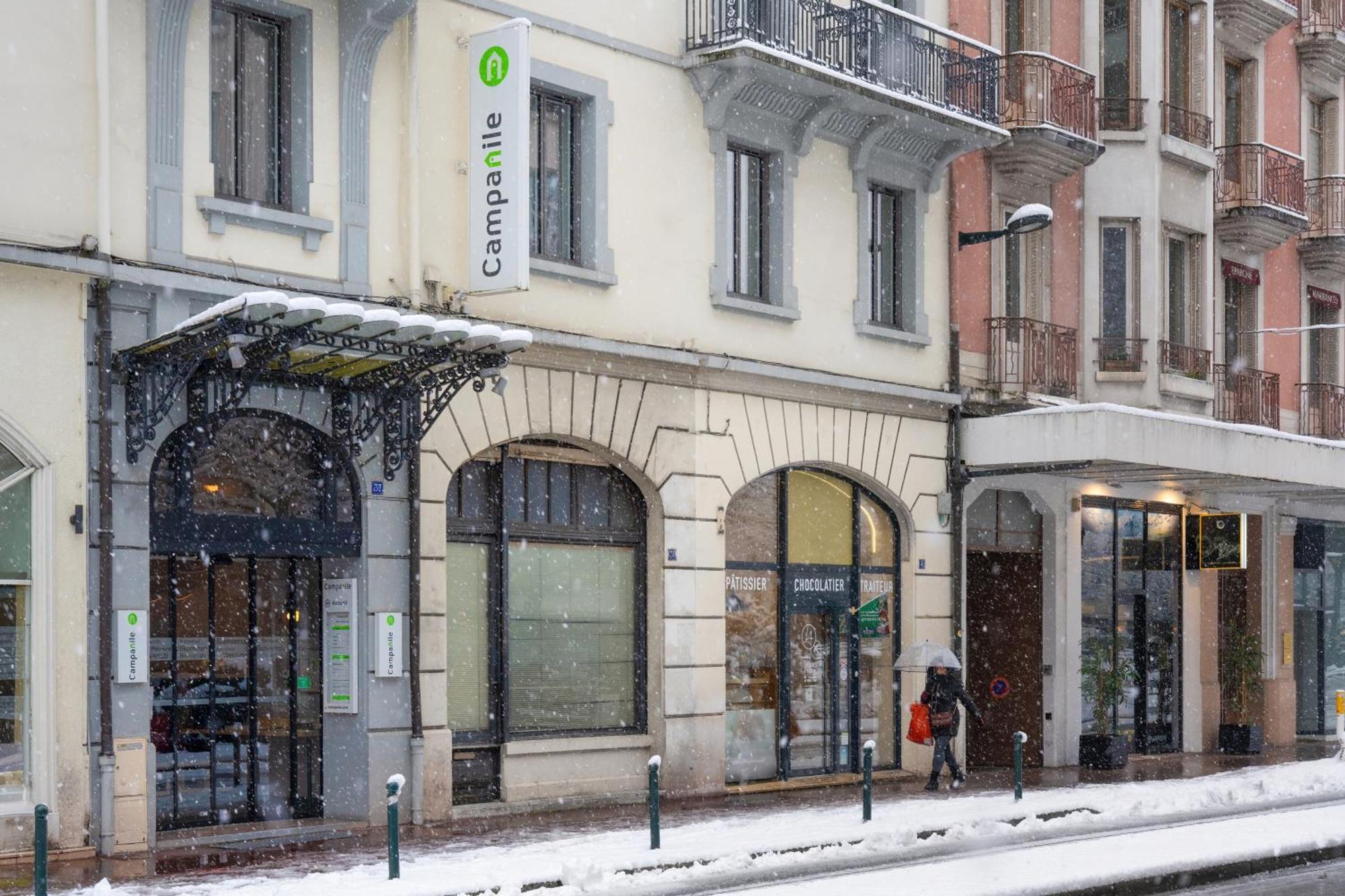 Campanile Annecy Centre - Gare Hotel Exterior photo