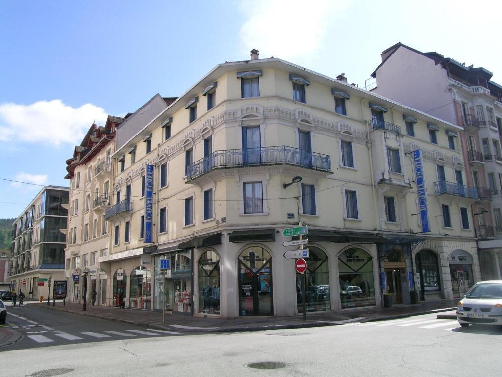 Campanile Annecy Centre - Gare Hotel Exterior photo